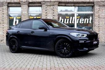 BMW X6 M50i fotó